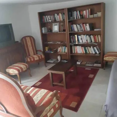 Longere De Charme, Independante Dom wakacyjny