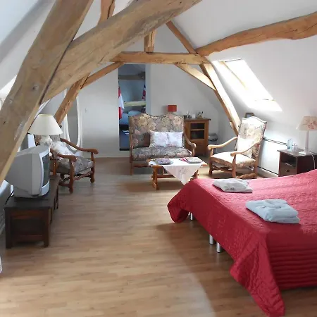 Longere De Charme, Independante * Auverse